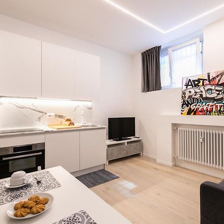 Luxury Apartment - A Due Passi Dal Centro Di Milano ภายนอก รูปภาพ