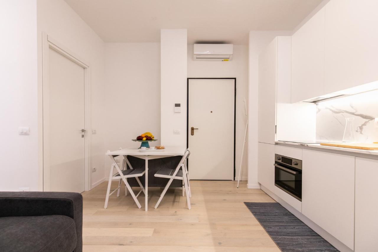 Luxury Apartment - A Due Passi Dal Centro Di Milano ภายนอก รูปภาพ